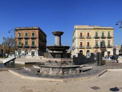 Piazza Fontana - Taranto