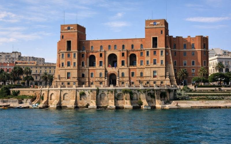 Palazzo del Governo - Taranto