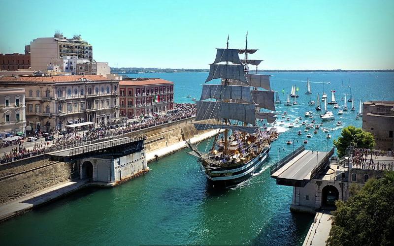 Ponte Girevole - Taranto